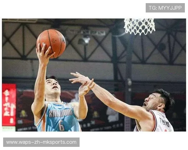 裁判尺度离谱,两队教练都崩溃